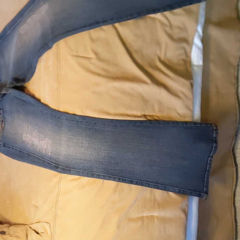 Jeans - Picture 2 of 5